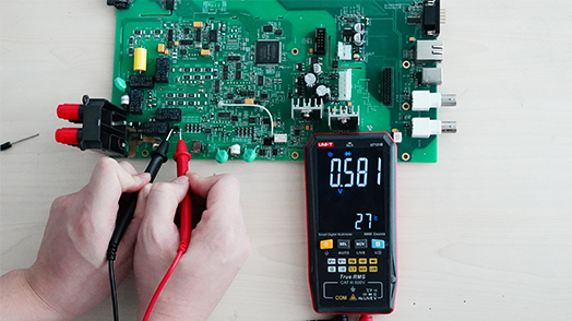 UT121B Smart Digital Multimeter