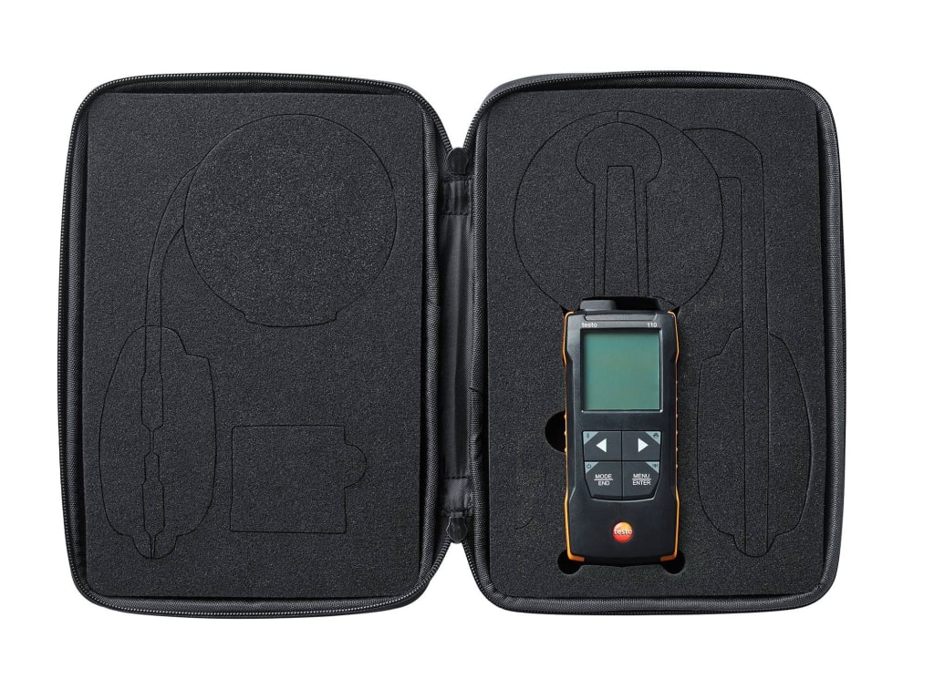 Testo 110 - NTC and PT100 Temperature Measuring Instrument